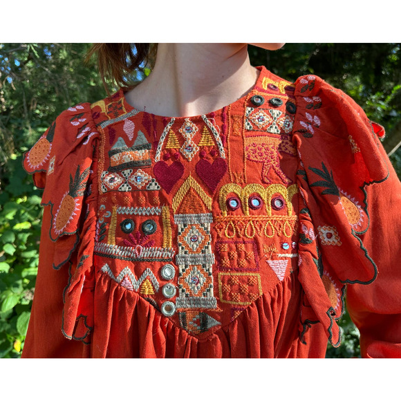 Farm Rio Linen Blend Blouse Detailed Embroidery Blusa Bordada NWT Sz Small $230 - Picture 2 of 16